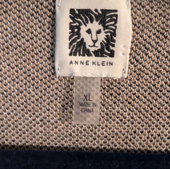 Anne Klein Beige Knit Sweater - Picture 2 of 2